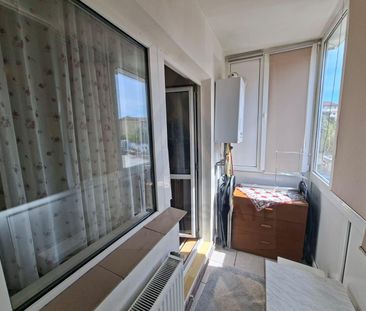 Închiriază Apartament 3 camere Sub Arini - Photo 3