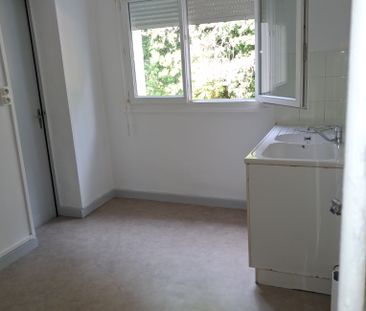 Location - Appartement T3 - 62 m² - Sochaux - Photo 4