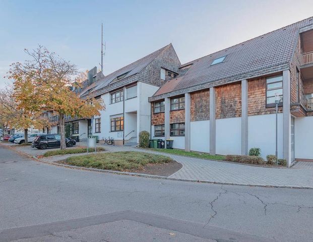 Moderne, neu renovierte 3 Zimmer Mietwohnung in Königsfeld mit Balkon - Foto 1
