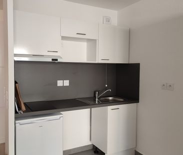 Location Appartement 2 pièces 49m² DARNETAL 76160 - Photo 5