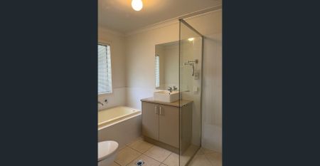 Close to all amenities - Photo 2