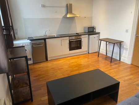 36-42 Westgate, Huddersfield, HD1 - Photo 3