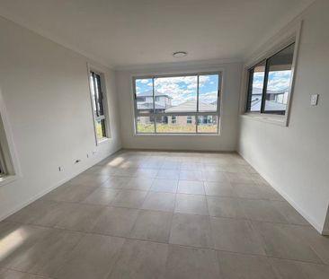 Brand New Property Proudly Built by Rawson Home in Prime Location w... - Photo 1