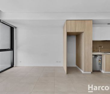 “1x1 in Arthouse!” - Photo 4