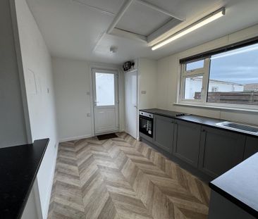 2 bedroom detached bungalow to rent - Photo 6