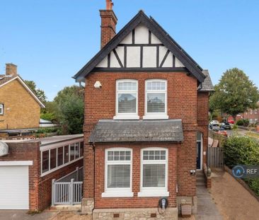 1 bedroom in a house share to rent - Photo 3