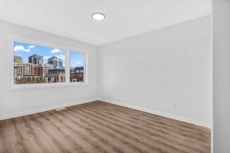 For Lease - 701 Glenroy Gilbert Drive Unit# 06, Barrhaven, Ontario - Photo 4