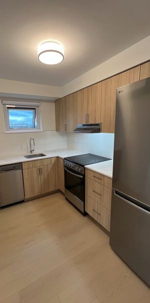 YORK HOUSE - Photo 1