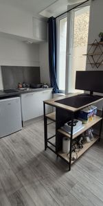 Location Appartement 1 pièce 14m² CAMBRAI 59400 - Photo 3