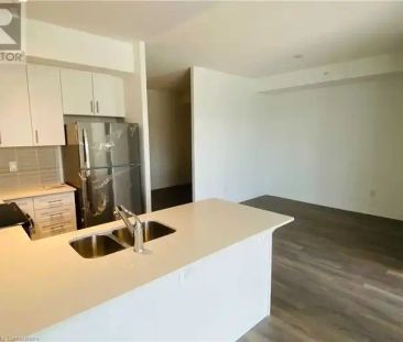 550 NORTH SERVICE Road Unit# 213 | 550 NORTH SERVICE Road Unit# 213... - Photo 1