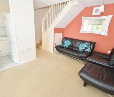 Meadfield Road, Langley, Berkshire,SL3 - Photo 6