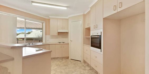 Spacious Home in a Lovely Area! - Photo 3