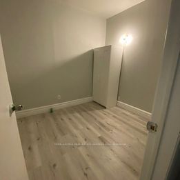 For Lease - 206 Carlton Street Unit# 106, Toronto, Ontario - Photo 3