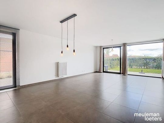 Appartement te huur - Foto 1