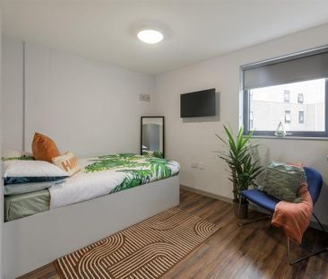 Studio to rent - Photo 2