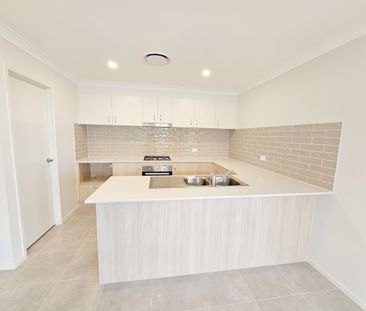 BRAND NEW PREMIUM DUPLEX - Photo 6