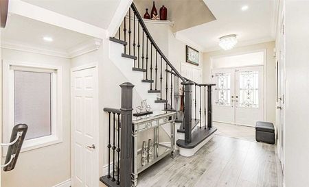 For Lease - 4760 Deforest Crescent, Burlington, Ontario - Photo 5