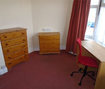 5 bedroom semi-detached house to rent - Photo 1