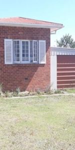 Lovely living in May - Photo 4