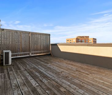 For Lease - 2441 Greenwich Drive Unit# 42, Oakville, Ontario - Photo 1