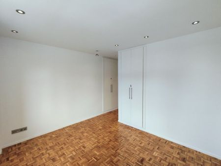 4 room luxury Flat for rent in Madrid, Autonomous Region of Madrid - Photo 4