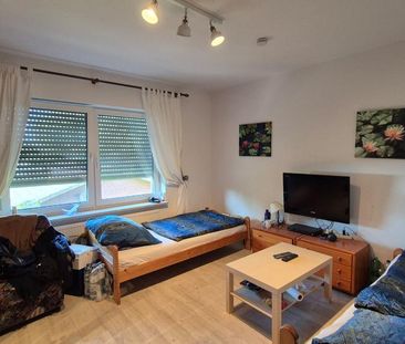 Möbliertes Zimmer in WG Für Azubis/Studenten - Photo 1