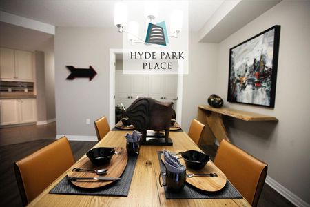 Hyde Park Place (1525) | 2A Plaza - Photo 5