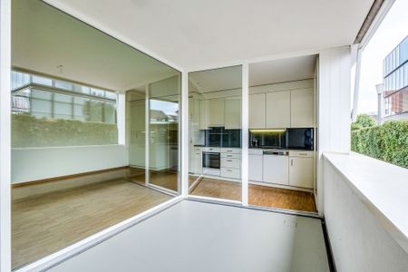 Moderne Wohnung nähe Gemeindezentrum in Reinach - Photo 2