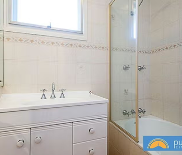 Convenient Living in a Quiet Garran Street! - Photo 3