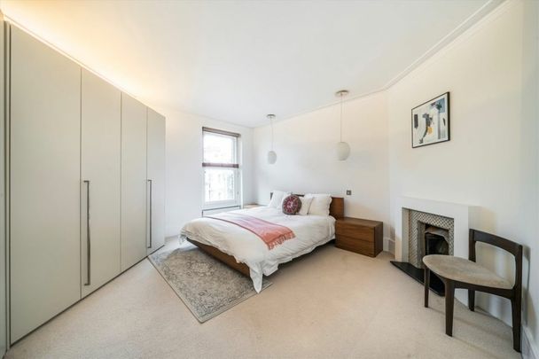 Elgin Crescent - Photo 1