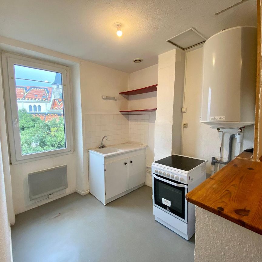 Location Appartement 2 pièces 38m² BOURG LES VALENCE 26500 - Photo 1