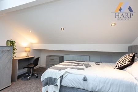 7 bedroom house of multiple occupation to rent - Photo 3