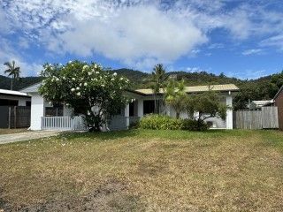 Delightful Three-Bedroom Home with a Fully Fenced Back Yard - Photo 2