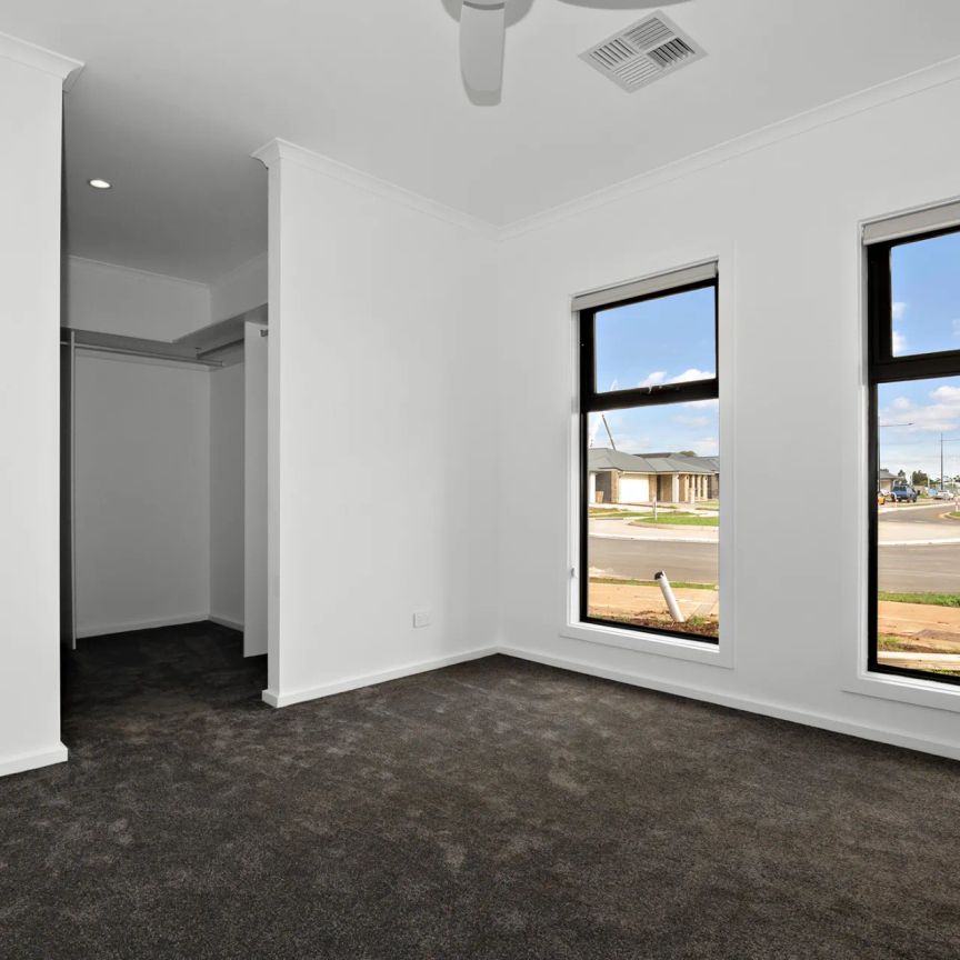 Brand-New Four-Bedroom Home with Ducted Comfort in Munno Para West - Photo 1