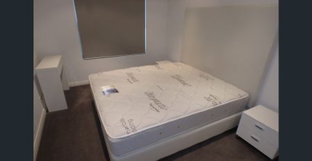 FURNISHED, SPACIOUS 2x2 AT PRIME LOCATION - Photo 4