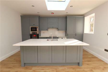 Petworth Road, London, N12 9HE - Photo 5