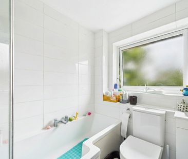 2 bedroom Maisonette in Fernley Court, Maidenhead - Photo 1