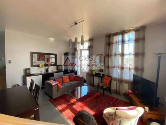 Location Appartement 4 pièces 81m² CREON 33670 - Photo 1