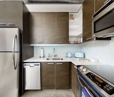 For Lease - 549 King Street Unit# 309, Toronto, Ontario - Photo 1