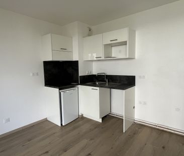 Location Appartement 2 pièces 40m² NANTES 44300 - Photo 3