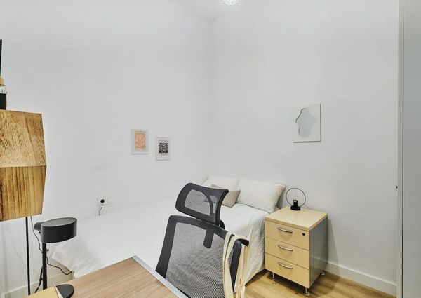 Carrer de la Mercè, Barcelona, Catalonia 08002