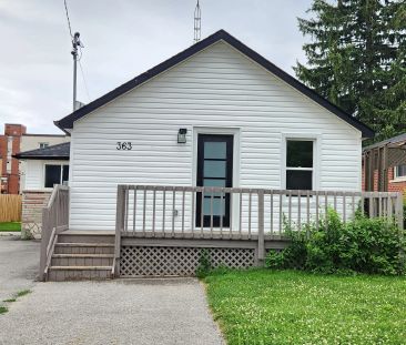 🏡 2-BEDROOM BASEMENT APARTMENT FOR RENT — 2 - Photo 1