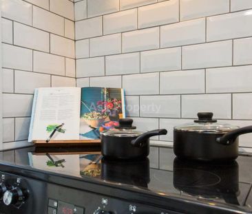 1 bedroom in a house share to rent - Photo 5