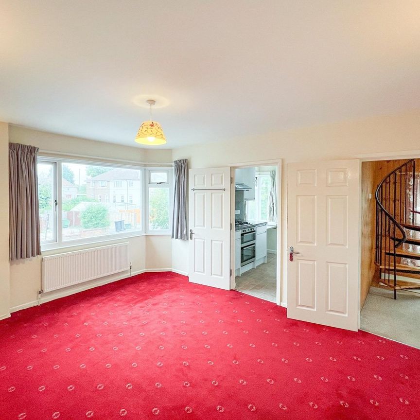 2 Bed Maisonette, Braemar Crescent, BS7 - Photo 1