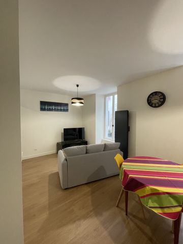 Location Appartement 2 pièces 34m² ORLEANS 45000 - Photo 5