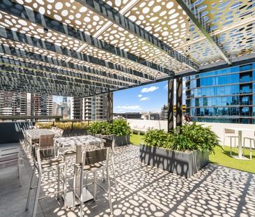 Entertain & Enjoy Brisbane Skyline on the Rooftop! - Photo 3