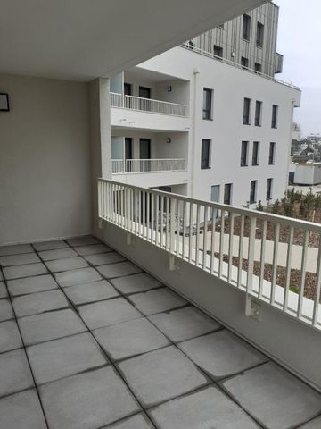 Location Appartement 3 pièces 66m² RUMILLY 74150 - Photo 5