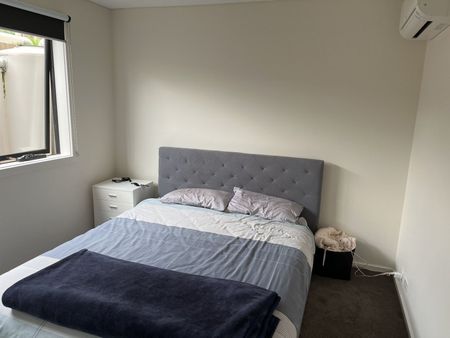 Executive Townhouse Living - Photo 3