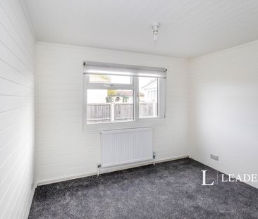 2 bedroom park home to rent Nutbourne Park, Nutbourne - Photo 2