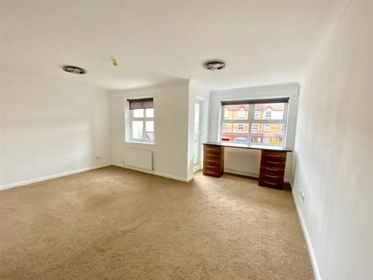 Merchants Wharf, St Peters Basin, Byker - Photo 1